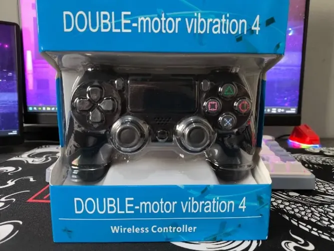 CONTROLE SEM FIO COMPATÍVEL COM PS4, TV E PC
