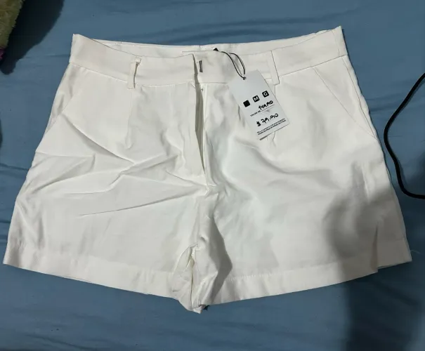Shorts branco
