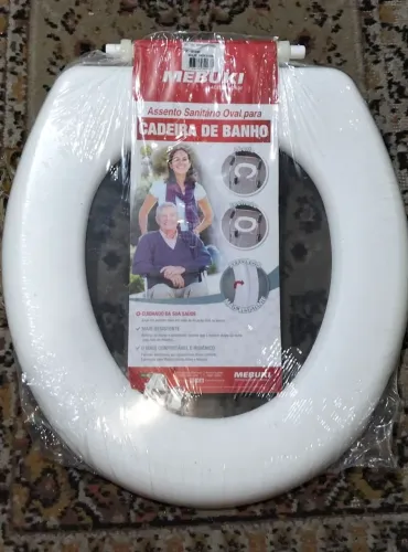 Assento Sanitário Oval Mebuki - Especial para Cadeira de Banho (Fechado)