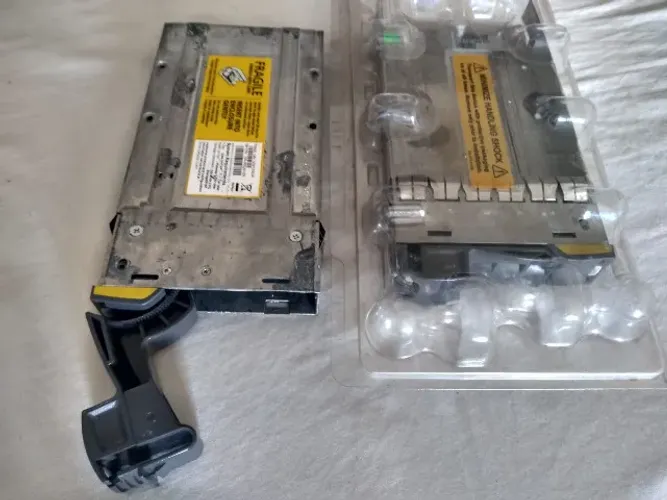 gaveta de hd servidor (02 PÇS)