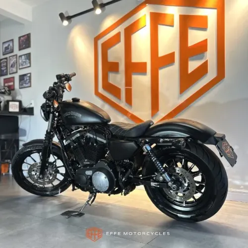 Harley Davidson 883 Iron 2012