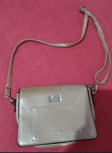 Bolsa feminina pequena 24 cm x 6 cm SYS, usada só uma vez 