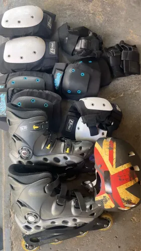 PATINS SEMI NOVO