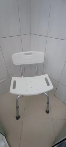 Banqueta de higienização D2 com encosto