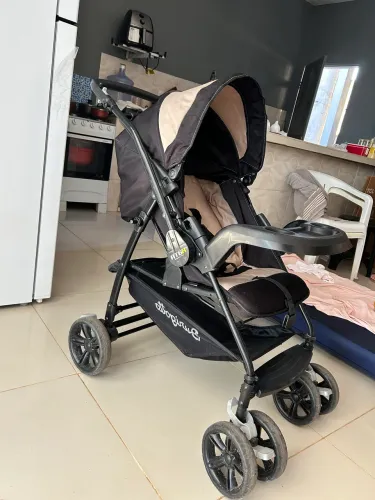 Carinho de bebê Burigotto