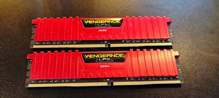Memória DD4 2x4gb 2400mhz