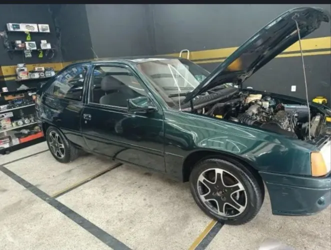 Chevrolet Kadett GL 2.0 MPFI / EFI 1997
