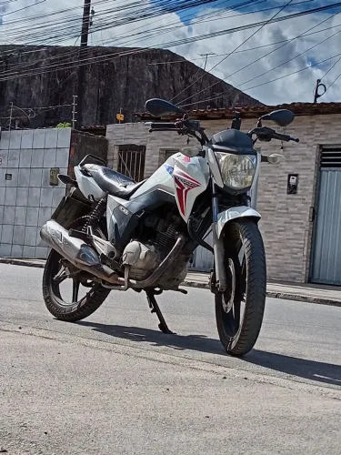 Titan 150 2015, aceito ofertas