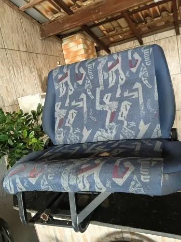 Vendo banco carona caminhão volkvagem 3/4