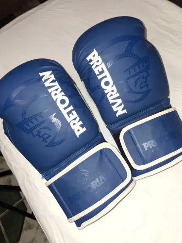 Luva de Boxe / Muay Thai Pretorian 12 oz - Pouco usada<br>