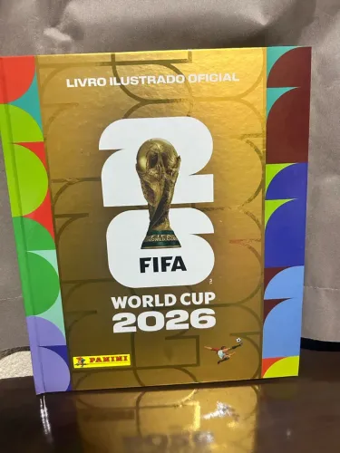 Álbum Copa do Mundo 2026 Capa Dura Dourada + 50% Completo + Messi