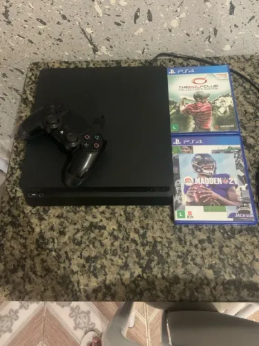 Ps4 slim