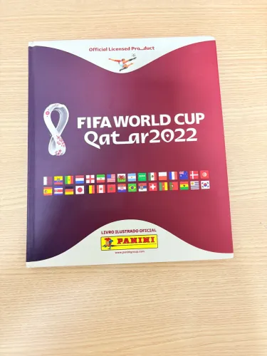Álbum da copa do mundo 2022 completo