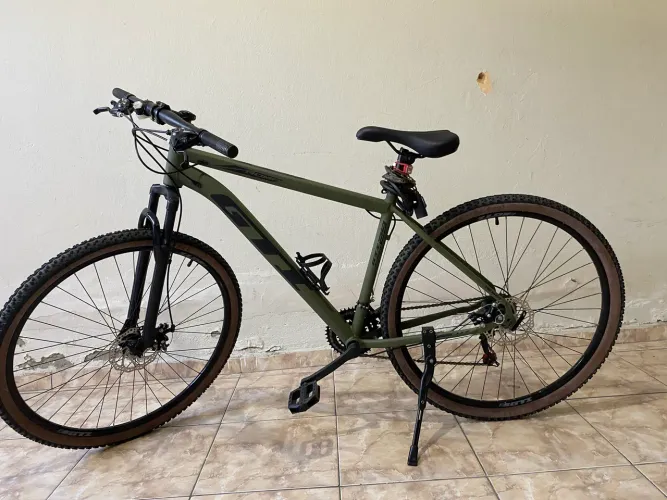 Vendo Bicicleta GTI aro 29 cor verde militar NOVA