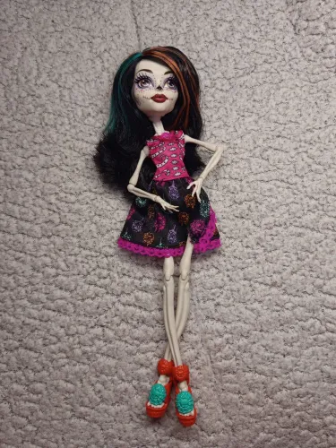 skelita calaveras art class incompleta