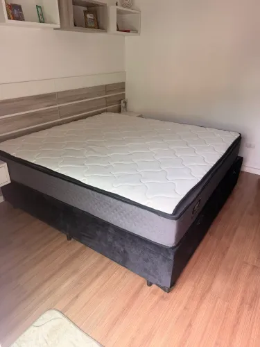 Cama king size