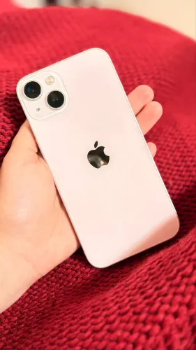 iPhone 13 128gb 83% de bateria