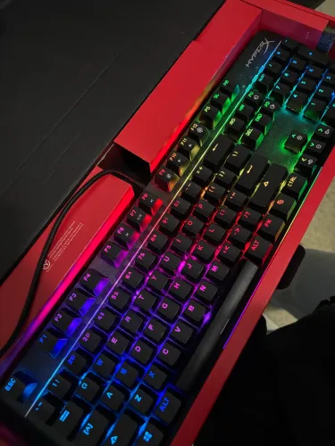 Teclado e Mouse HyperX Novos 