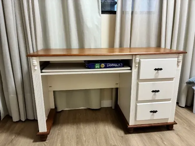 Mesa computador 3 gavetas