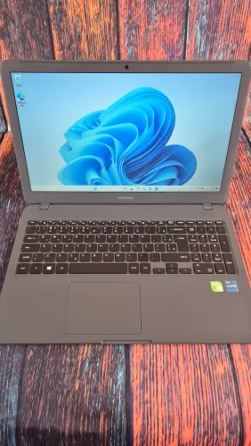 Notebook Samsung Gamer Xpert X40 i5 8GB Nvidia SSD Win11