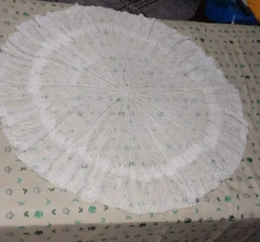 Toalha de Mesa de Crochê Artesanal Rendada (Cor Branca) - Linda e Nova!