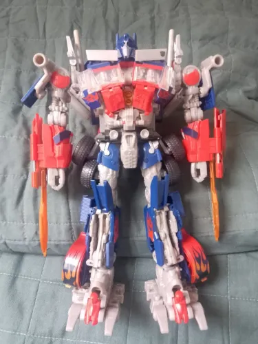 Transformers ROTF Leader Class Optimus Prime