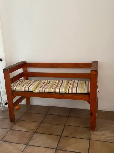 Banco tipo Sofá Madeira 