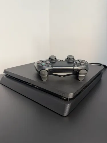 PS4 1TB