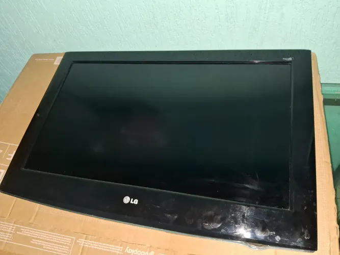 Tv 32 polegadas para reparo tenho duas