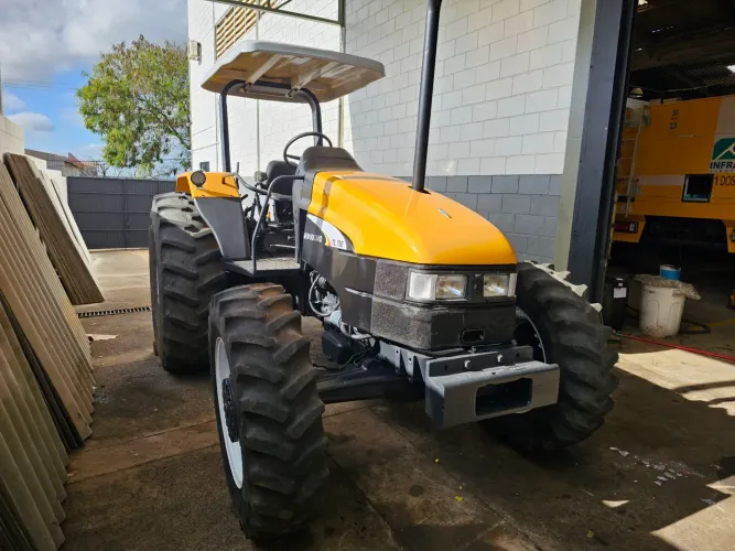 Trator New Holand Tl75e 2005 4x4 