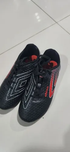 Chuteira Umbro 34 Society