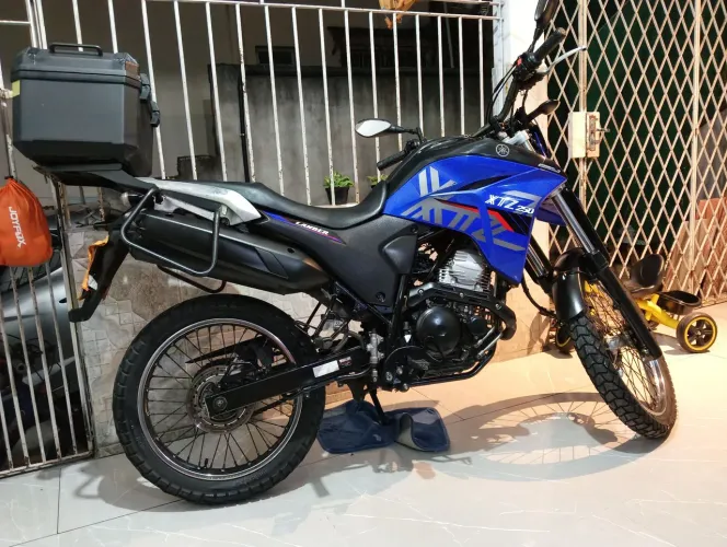 Vendo ou troco carro ou moto