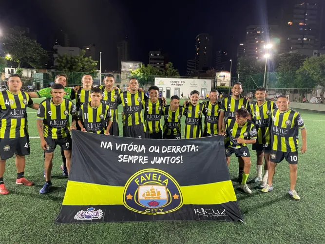 Uniforme zerado 14 conjuntos