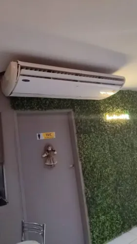 02 Ar condicionado de 60.000 BTUs R$ 9.500