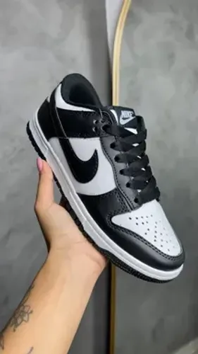 Tênis Nike Dunk Low Panda Premium Unissex Cor: Pretos/Brancos - Disponível 34 AO 39