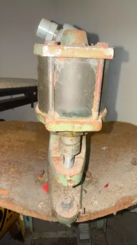 Máquina de Ilhós