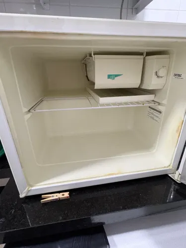 Frigobar Consul Compacto 50