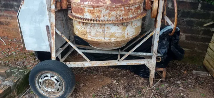 Betoneira 400 litros