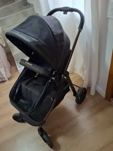 Carrinho de bebê