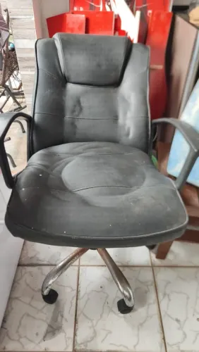 VENDO CADEIRA DE ESCRITÓRIO 