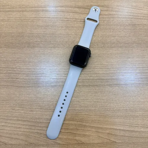Apple Watch SE 40 mm GPS