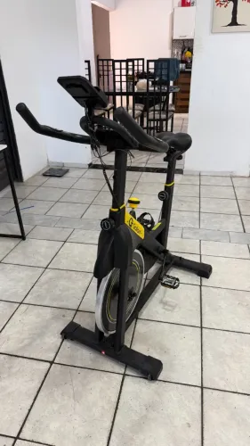 Bicicleta Ergométrica Spinning Gallant Elite Magnética Ate 120kg Roda De Inercia 13kg