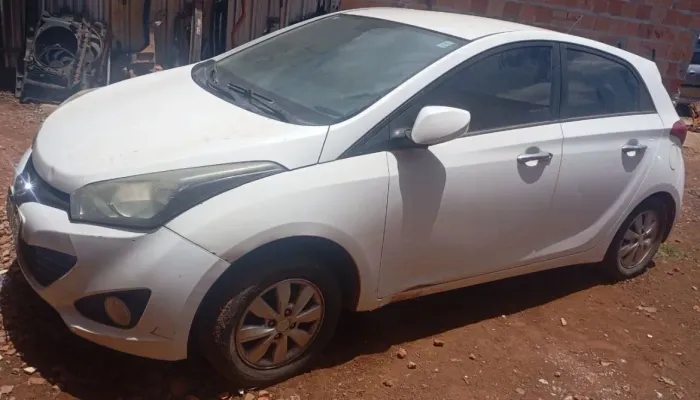 Sucata Hb 20 1.6 automático para retirada de peças