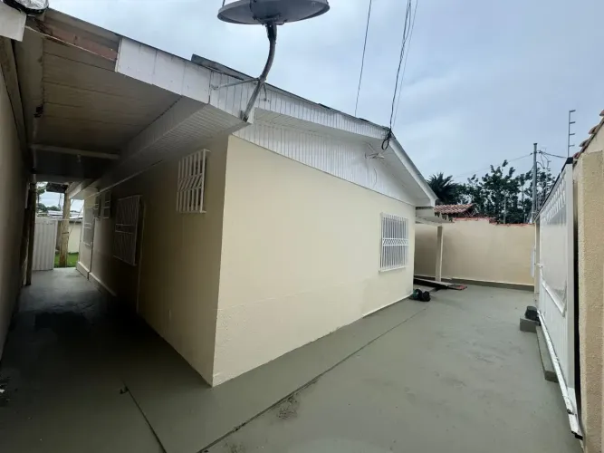 ALUGO CASA PROXIMO A SMART FIT DA ISAURA PARENTE