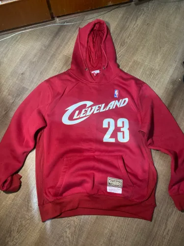 Moleton Cleveland Lebron James GG Mitchell & Ness original