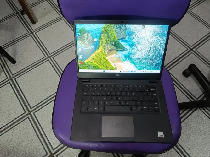 Notebook Dell core i5 de 10a geração/8gb/SSD svme/wi-fi webcam bluetooth hdmi windows 11