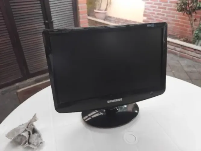 Monitor Samsung Sync Master 632 NW 15,6"