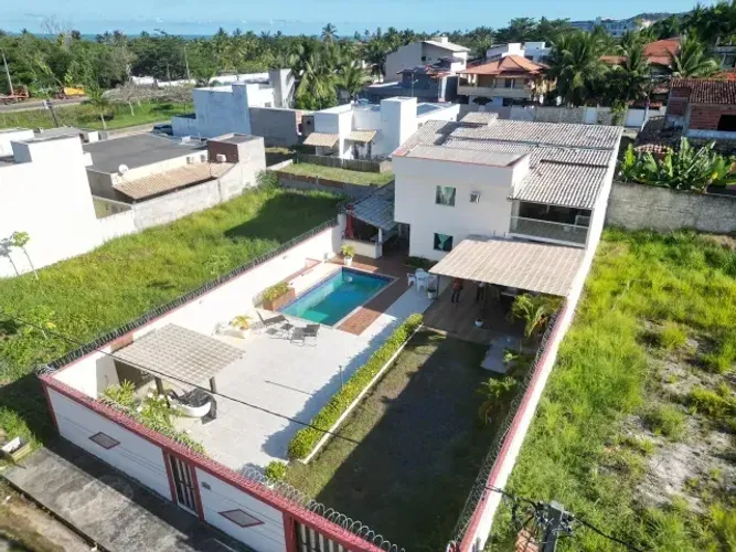 Casa Condomínio Fechado - Praia do Sul em Ilhéus BA