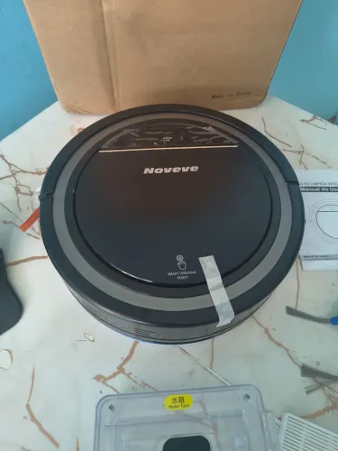 Robô aspirador de pó NA CAIXA