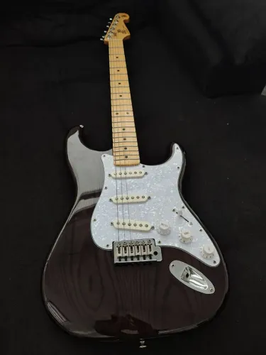 Guitarra strato sx